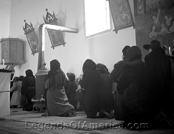 Las Trampas NM - Mass at Church, 1943