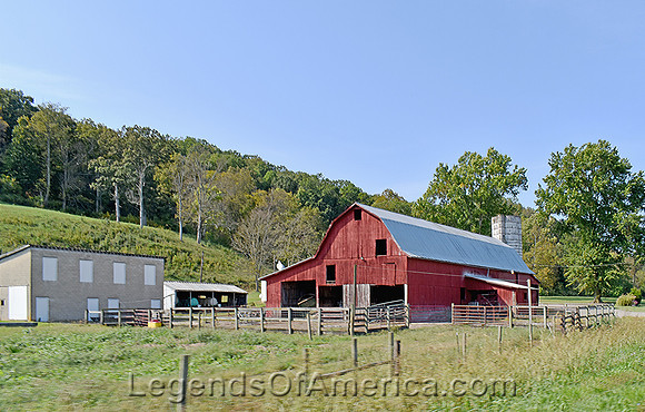 Southside, WV - Barn