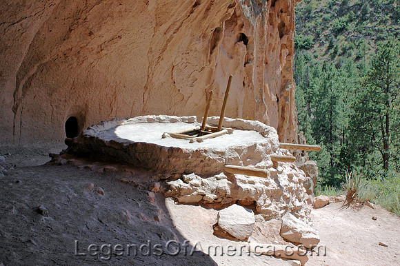 Bandelier National MonumentKReconstructedKiva-nps