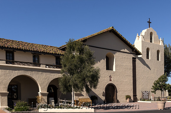 Santa Ines MissionSolvangCAHighsmith-2