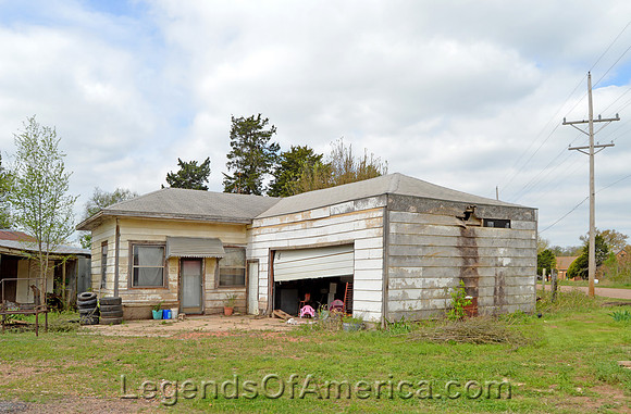 Milan, KS - Old House - 2