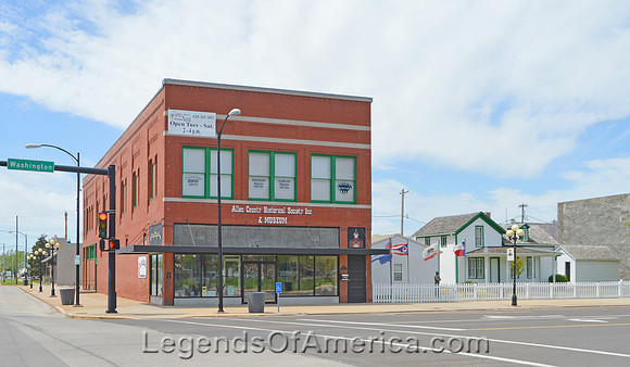 Iola, KS - Allen County Museum