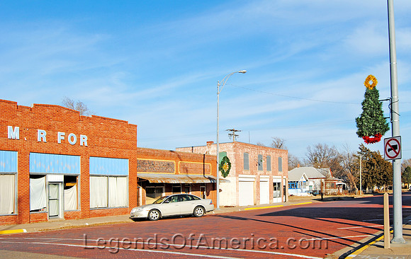 Kinsley, KS - Business Buildings