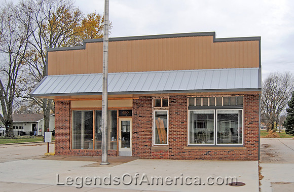 Auburn, KS - Building