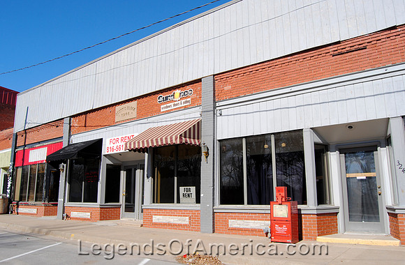 Edgerton, KS - Business Buildings