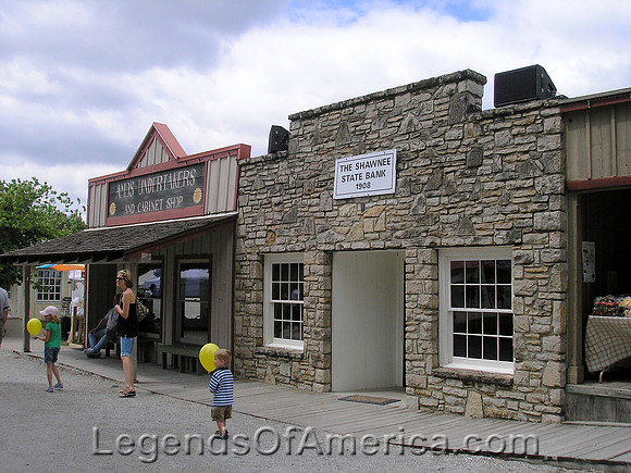 Shawnee, KS - Old Town - 2