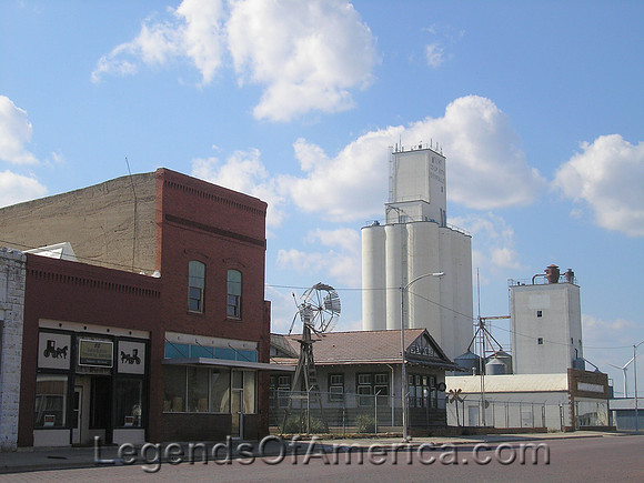 SpearvilleBldgs