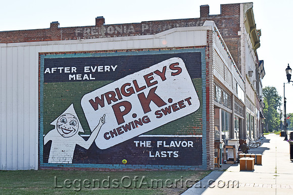 Fredonia, KS - Wrigleys Mural