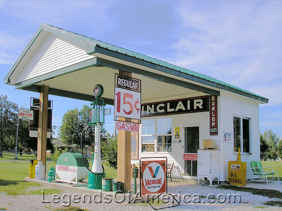 Paris Springs Junction, MO - Gay Parita Station