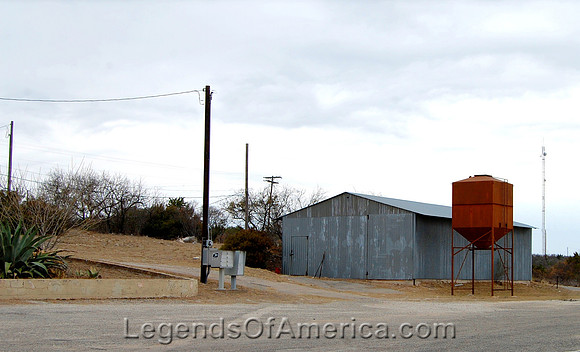 Loma Alta, TX - Building