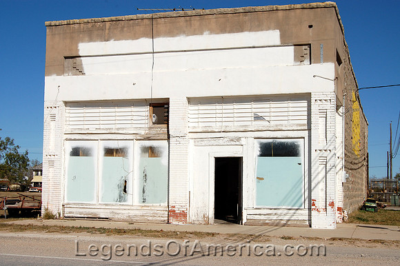 Paint Rock, TX - Old Building - 2