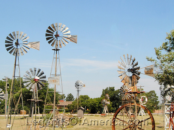 Shattuck, OK - Windmillls
