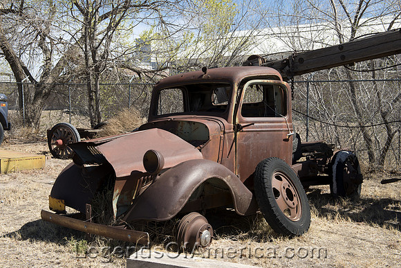 MarfaTXRustedTruckHighsmith2014