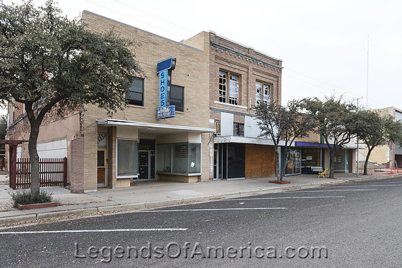 PecosTXBuildingsHighsmith2014