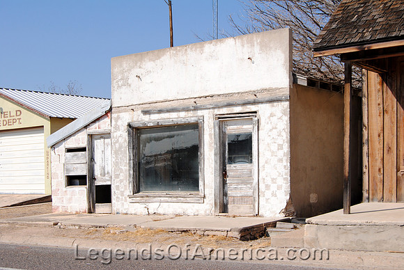 Sheffield, TX - Old Building