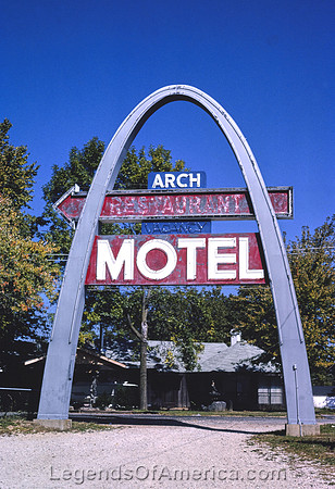 St. Clair, MO - Arch Motel Sign, 1988