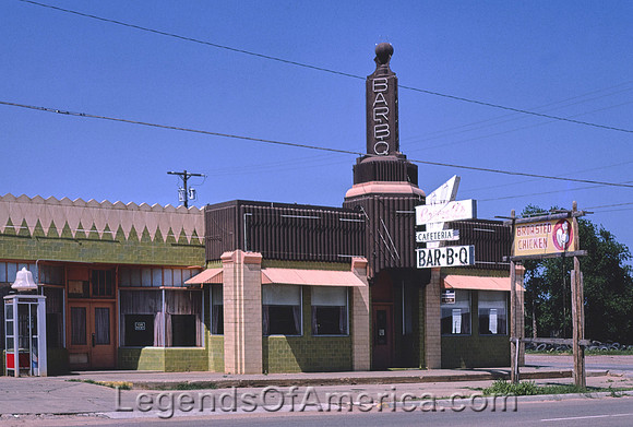 Shamrock, TX - U-Drop Inn Carroll's Cafeteria, 1982