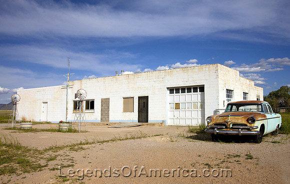 Truxton, AZ - Old Gas Station
