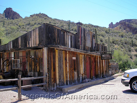 Tortilla Flat, AZ - Motel