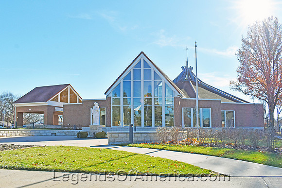 Shawnee, KS - St. Joseph Catholic Church