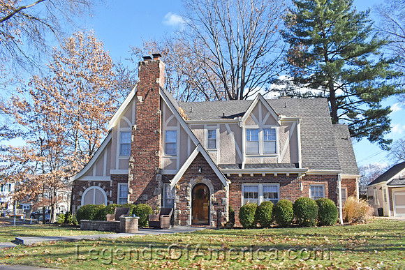 Kansas City, MO - Brookside Home