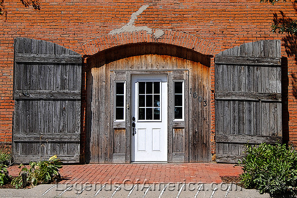 South Amana, IA - Private Residence Doors