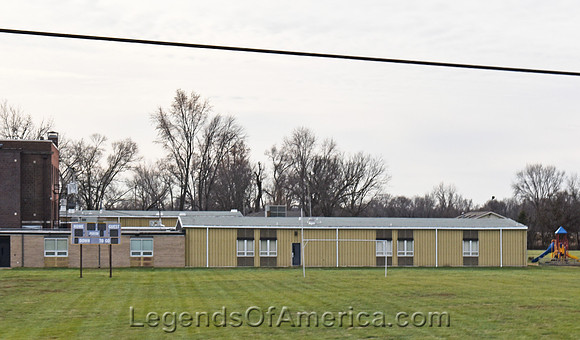 Linnwood, KS - School