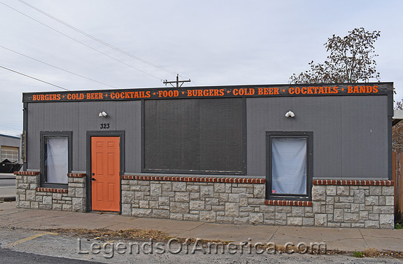 Linnwood, KS - Bar & Grill