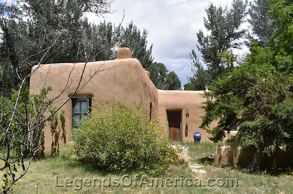Alcalde, NM - Los Luceros Gues tHouse
