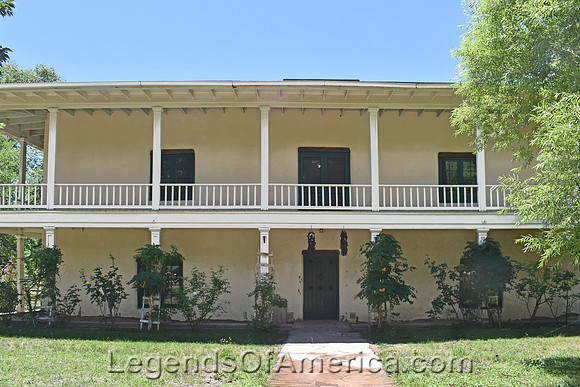 Alcalde, NM - Los Luceros Main House