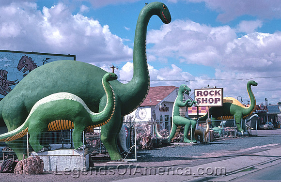 Holbrook, AZ - Indian Rock Shop, 2003