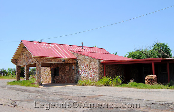 Wellston, OK - Pioneer BBQ
