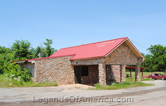Wellston, OK - Pioneer BBQ - 2