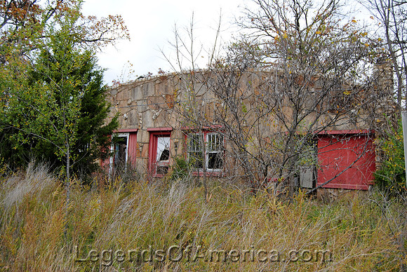 Gascozark, MO - Old Filling Station-Cafe