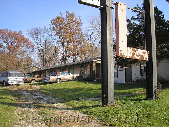 Gray Summit, MO - Old Motel