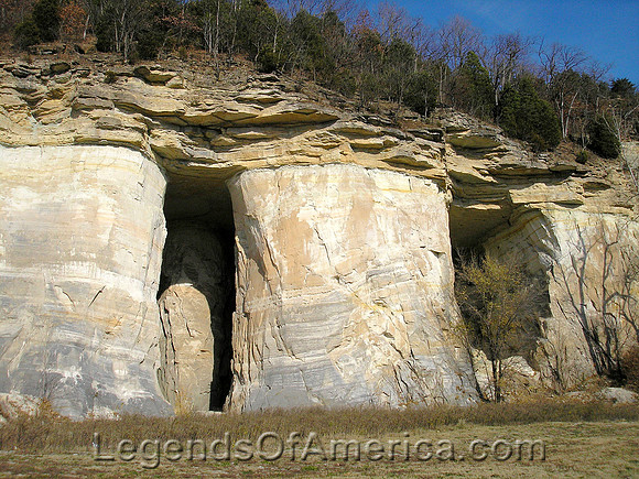 Pacific, MO - Silica Mining Caves