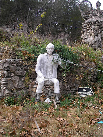 Jerome, MO - Trail of Tears Memorial Baggett Sculpture