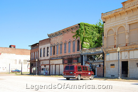 Cairo, IL - Commercial Avenue Buildings, 2010