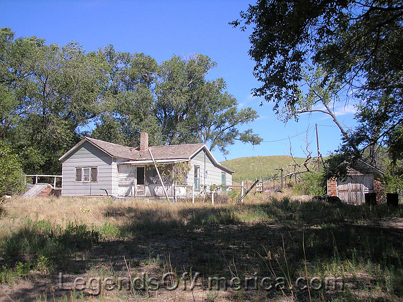 Whitman, NE - Old House