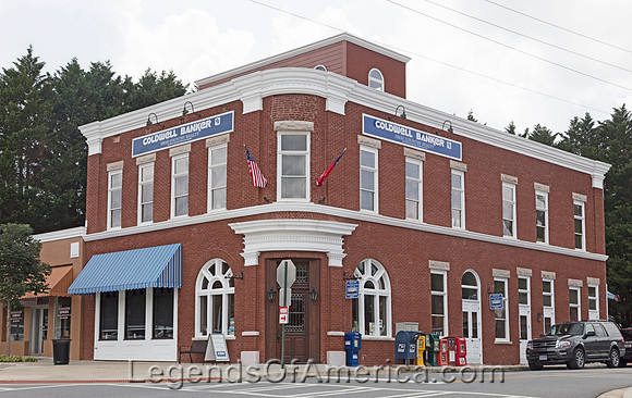 Blue Ridge, GA - Commercial Building