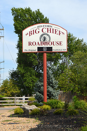 Wildwood, MO - Big Chief Roadhouse Sign
