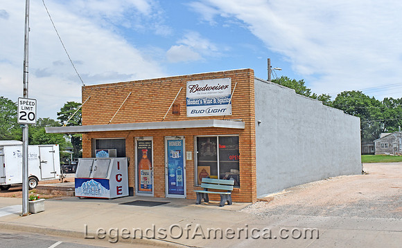 Kiowa, KS - Liquor Store