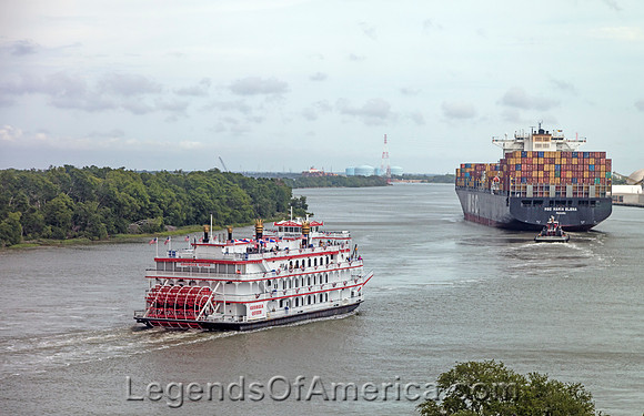 Savannah, GA - Georgia Queen tourist paddle wheel riverboat & barge