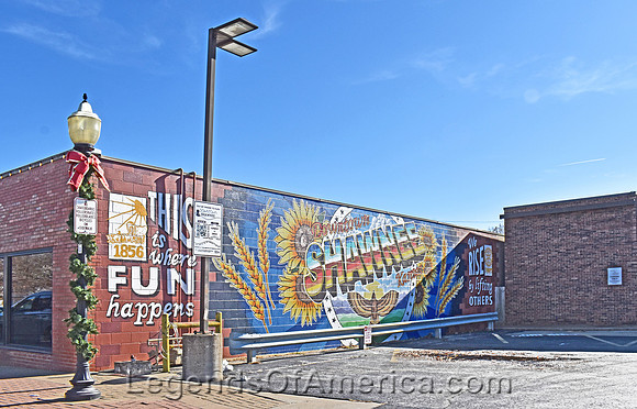 Shawnee, KS - Mural - 2