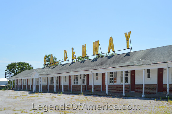 Villa Ridge, MO - Gardenway Motel, 2019 - 2