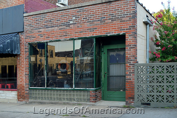 Cape Girardo, MO - Old Store