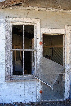 Florence, MO - Old Door