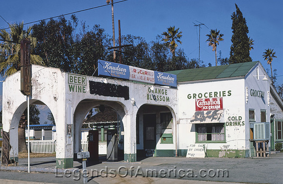FontanaCAOrange Blossom Grocery and GasJohnMargolies1977