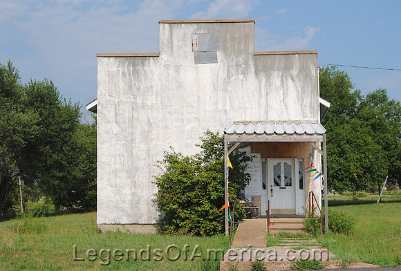 Preston, MO - Building