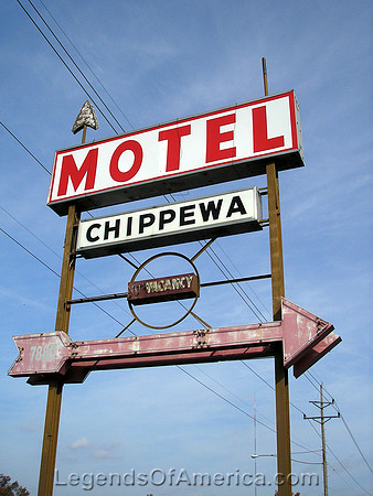 St. Louis, MO - Chippewa Motel Sign